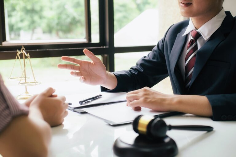 HOA dispute lawyer Orlando, FL